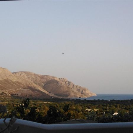 Tilos Island House Villa Megálon Choríon Exterior foto